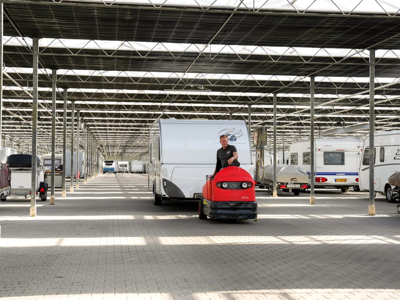 Stalling Springweg Stalling31 een nieuwe toekomst – De Grootste Caravanstalling ...